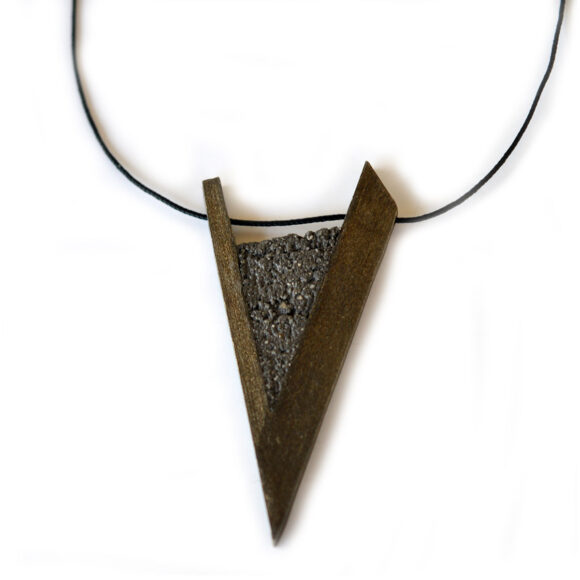 V4A (Oxidized Black) - Necklace