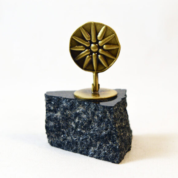 Vergina Star - Marble base with bronze element (Paperweight)